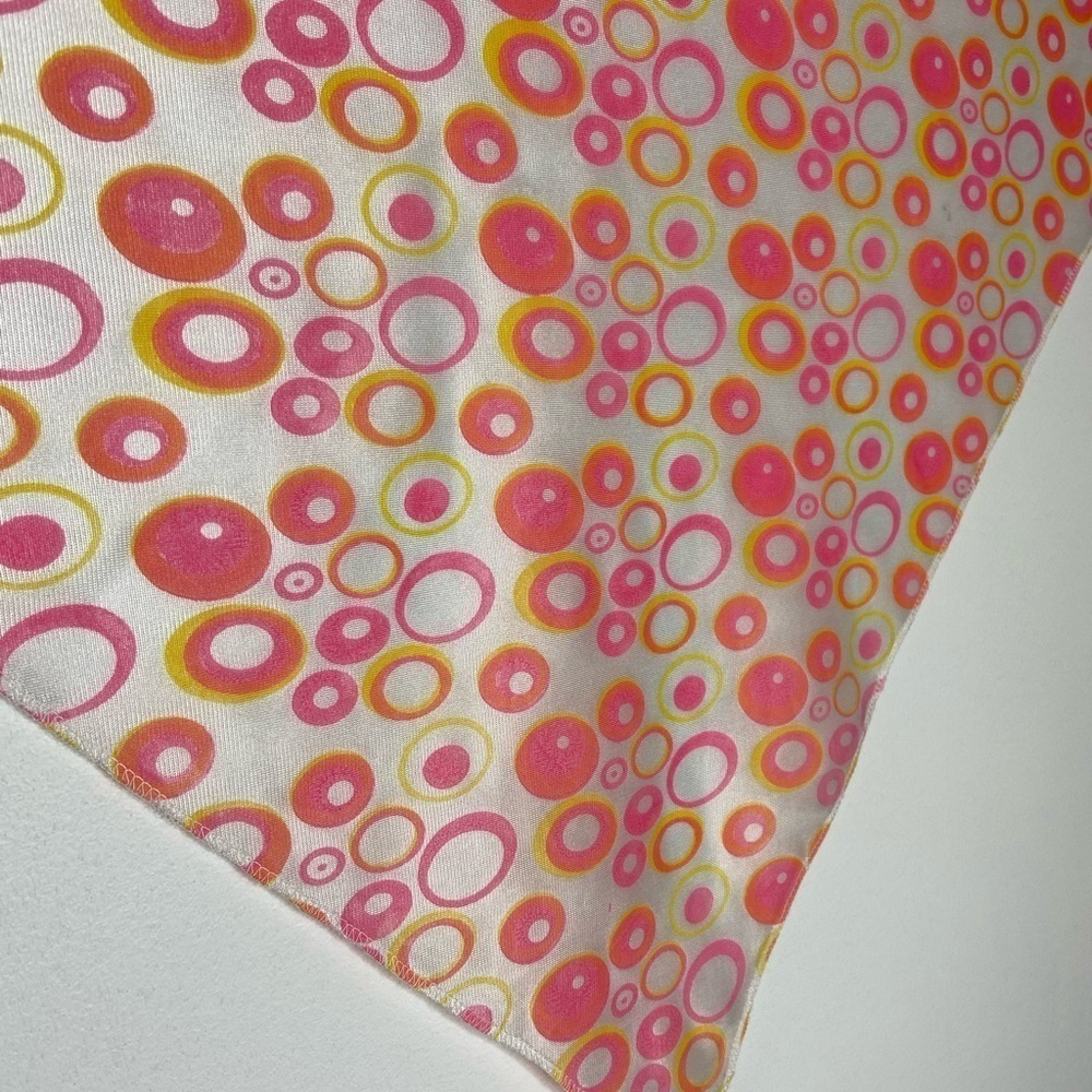 Head Scarf Triangle 1970’s Retro Pink/Orange/Yellow Circles on White background